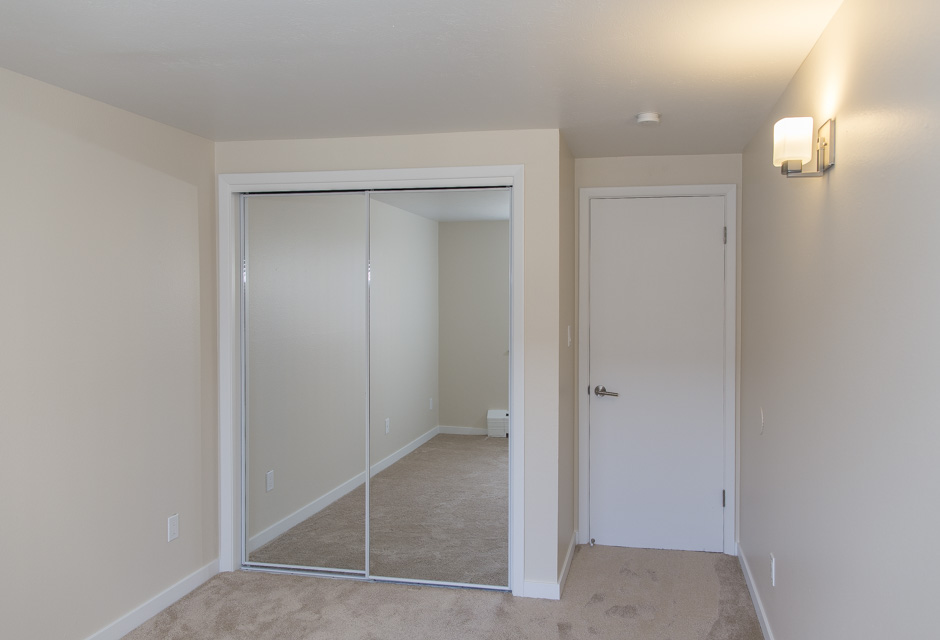 Toscana Cornerstone Apartments